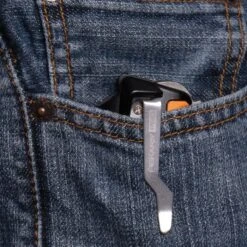 Fiskars Pro Folding Utility Knife 14 Fiskars Pro Folding Utility Knife -Landscape greening equipment 770030 6