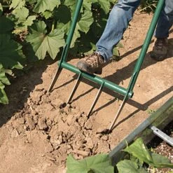 Meadow Creatures Broadfork With 14-Inch Tines -Landscape greening equipment bf 14 2 1