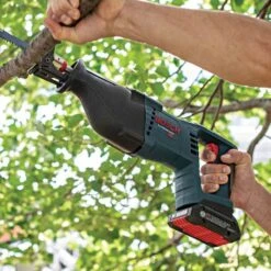 Bosch 18-Volt D-Handle Reciprocating Saw -Landscape greening equipment crs180b 4