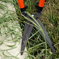 Bahco Long Handled Lawn Shear With Horizontal Cutting Blades -Landscape greening equipment p74 3