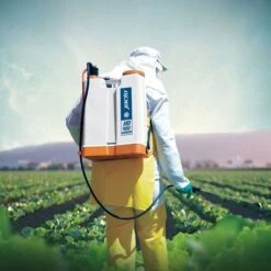 Jacto 4 Gallon Backpack Sprayer With Poly Piston Pump 6 Jacto 4 Gallon Backpack Sprayer With Poly Piston Pump -Landscape greening equipment vp hd400 2